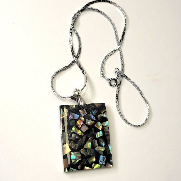 Genuine Abalone Shell Pendant Necklace Rectangular Abalone Pendant Short Chain - Picture 1 of 5